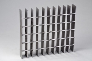 گریتینگ استنلس استیل